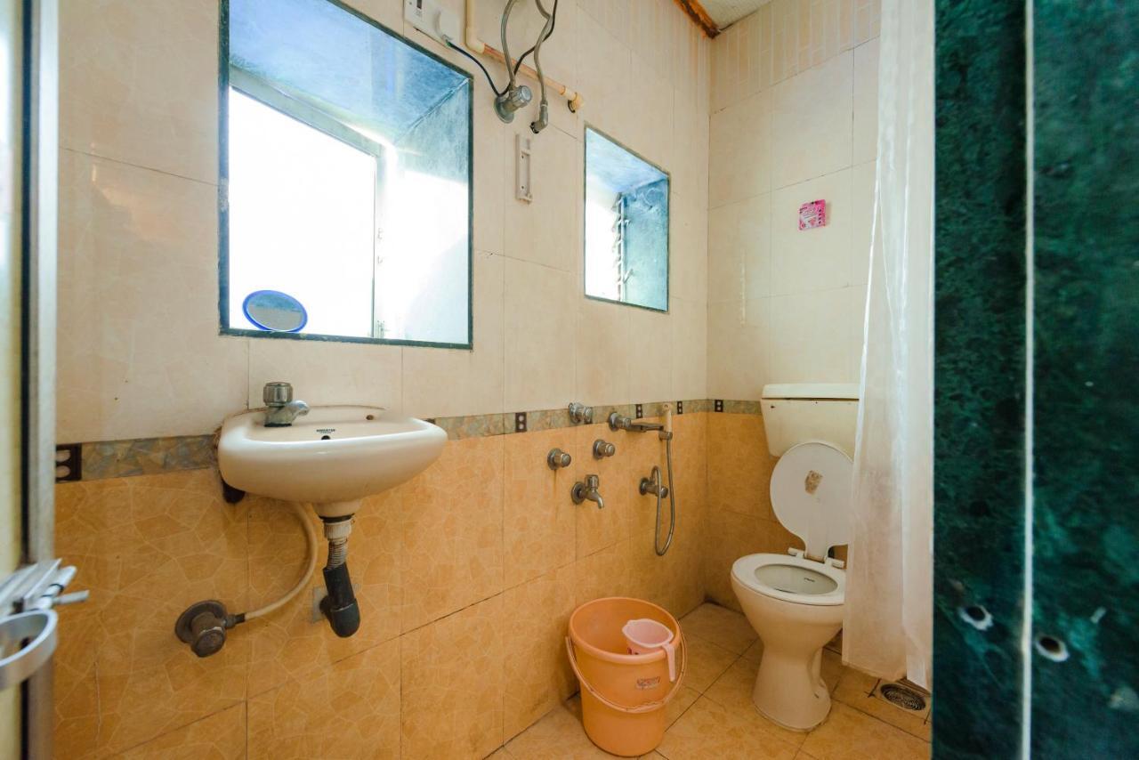 Traveller'S Inn Hotel - Fort Mumbai  Buitenkant foto