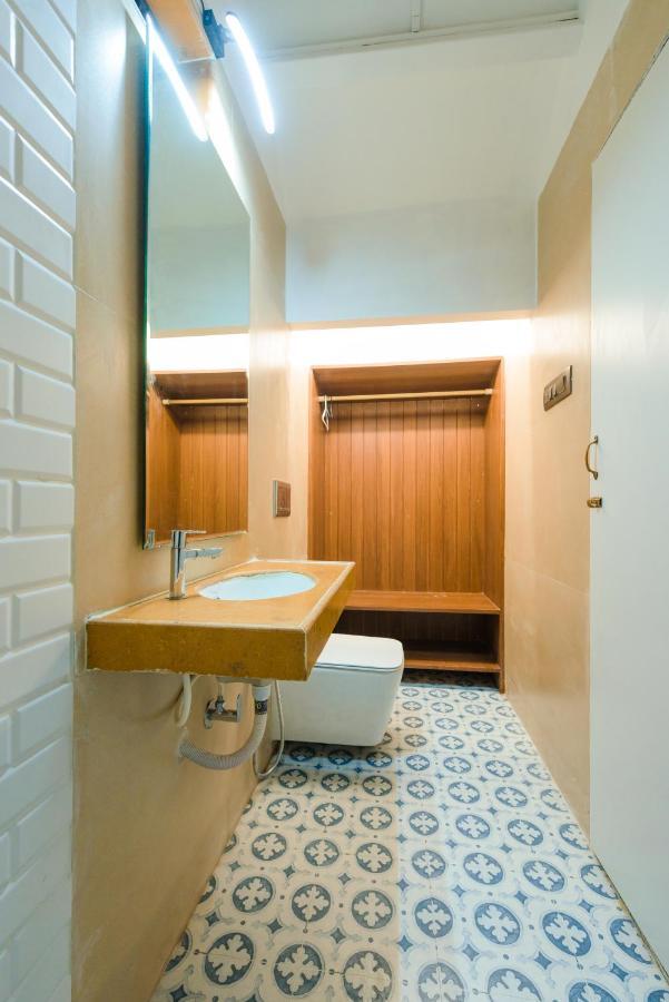 Traveller'S Inn Hotel - Fort Mumbai  Buitenkant foto