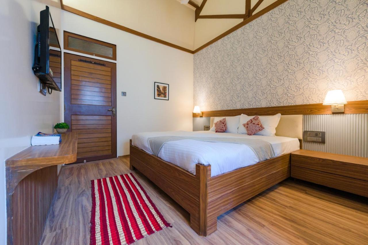 Traveller'S Inn Hotel - Fort Mumbai  Buitenkant foto